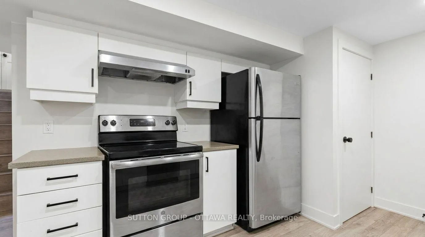 Photo 21 of 2087 Haig Drive, Ottawa, Elmvale Acres — HOMEH