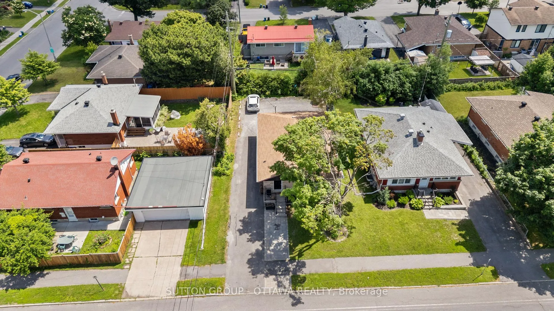 Photo 37 of 2087 Haig Drive, Ottawa, Elmvale Acres — HOMEH