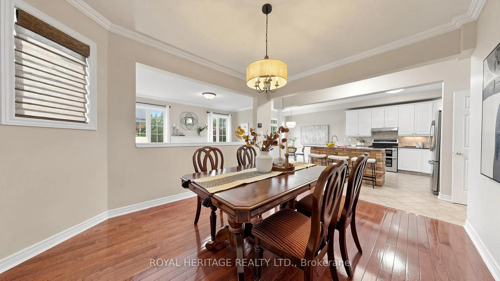 Photo 15 of 3 Kinross Avenue, Whitby, Brooklin — HOMEH