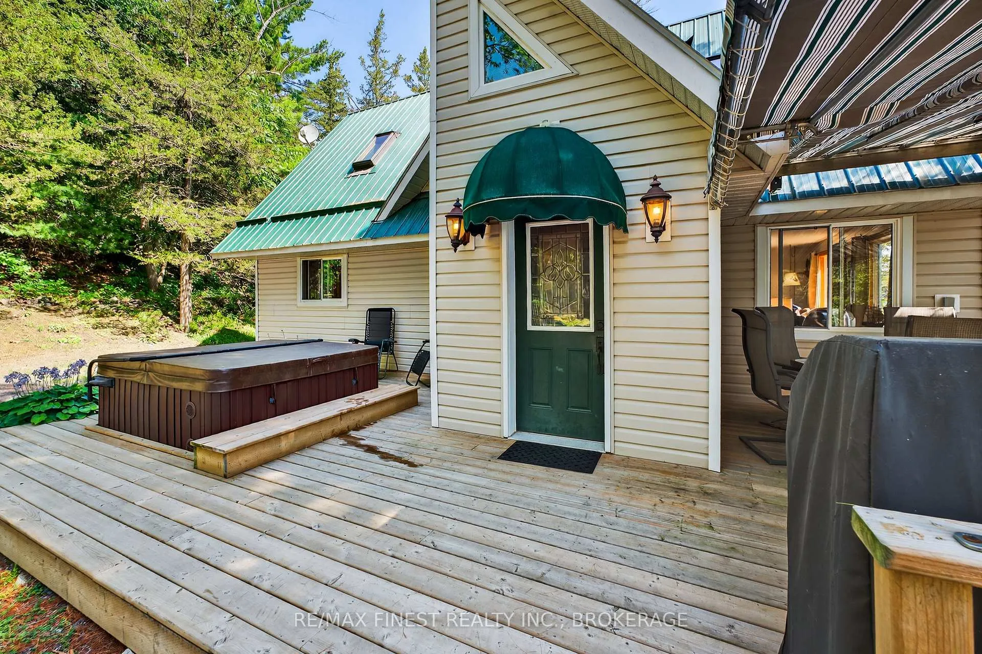 Photo 5 of 1076 Chester Lane, Frontenac, Frontenac South — HOMEH