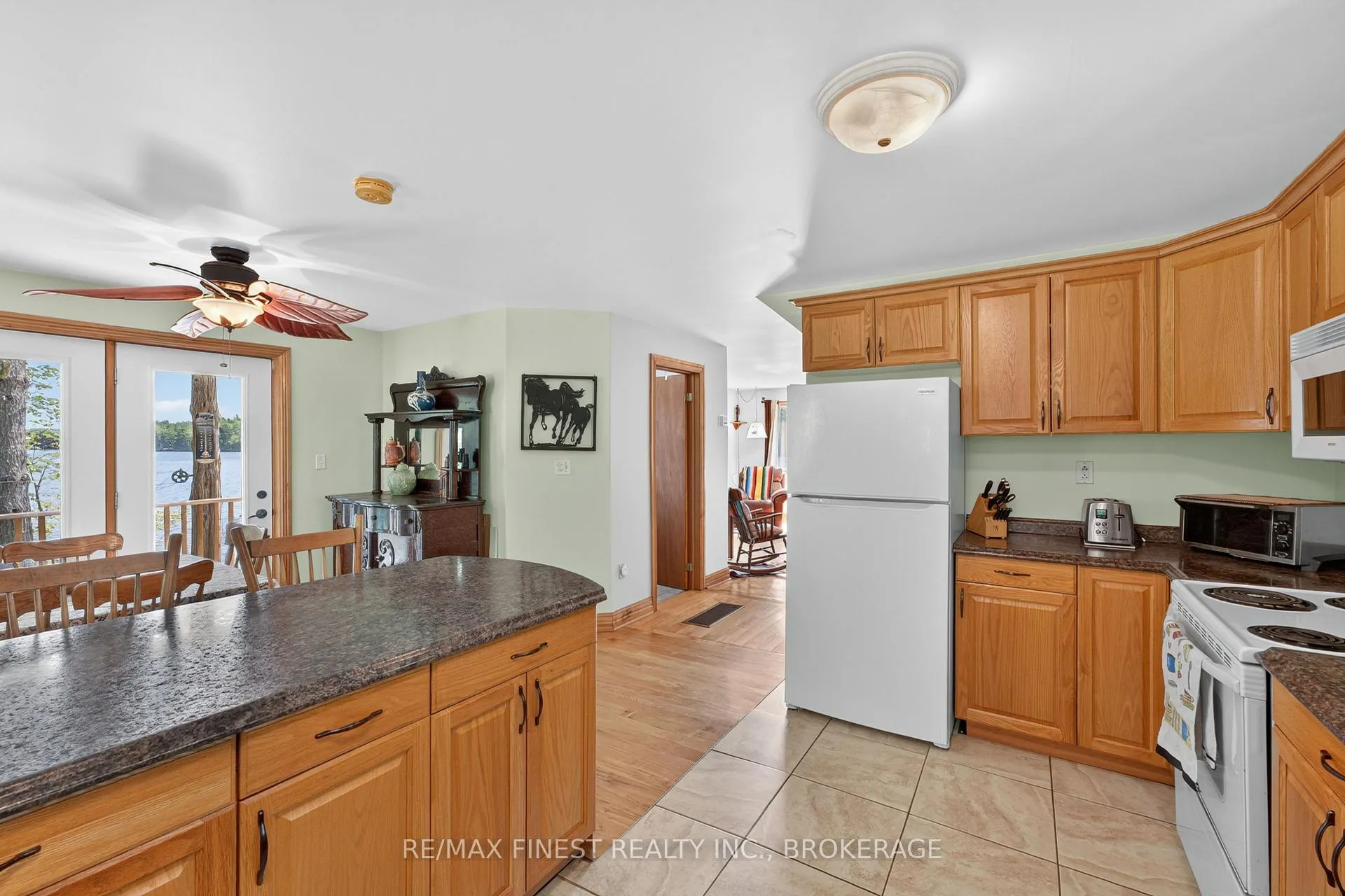 Photo 18 of 1076 Chester Lane, Frontenac, Frontenac South — HOMEH