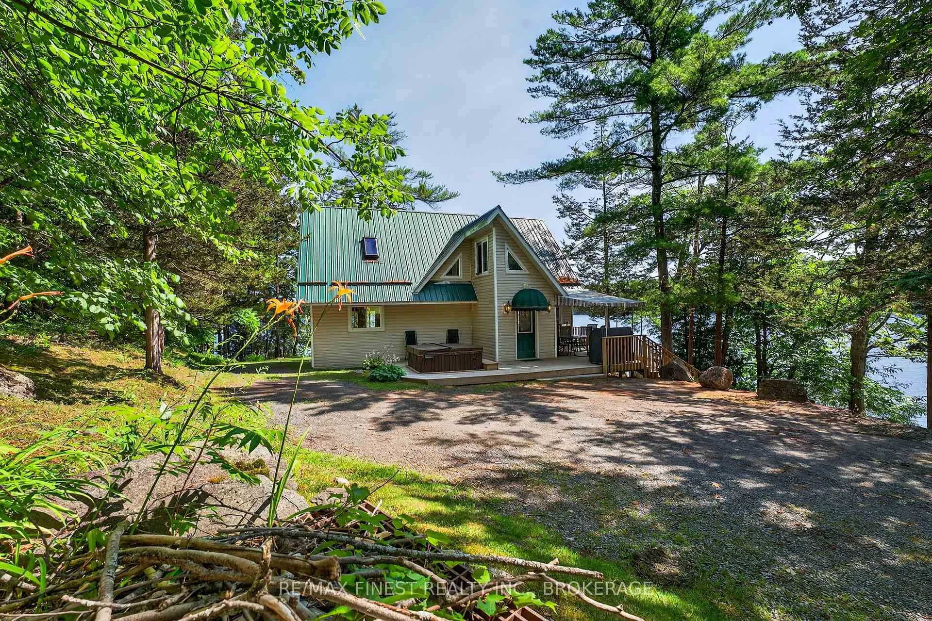 Photo 27 of 1076 Chester Lane, Frontenac, Frontenac South — HOMEH