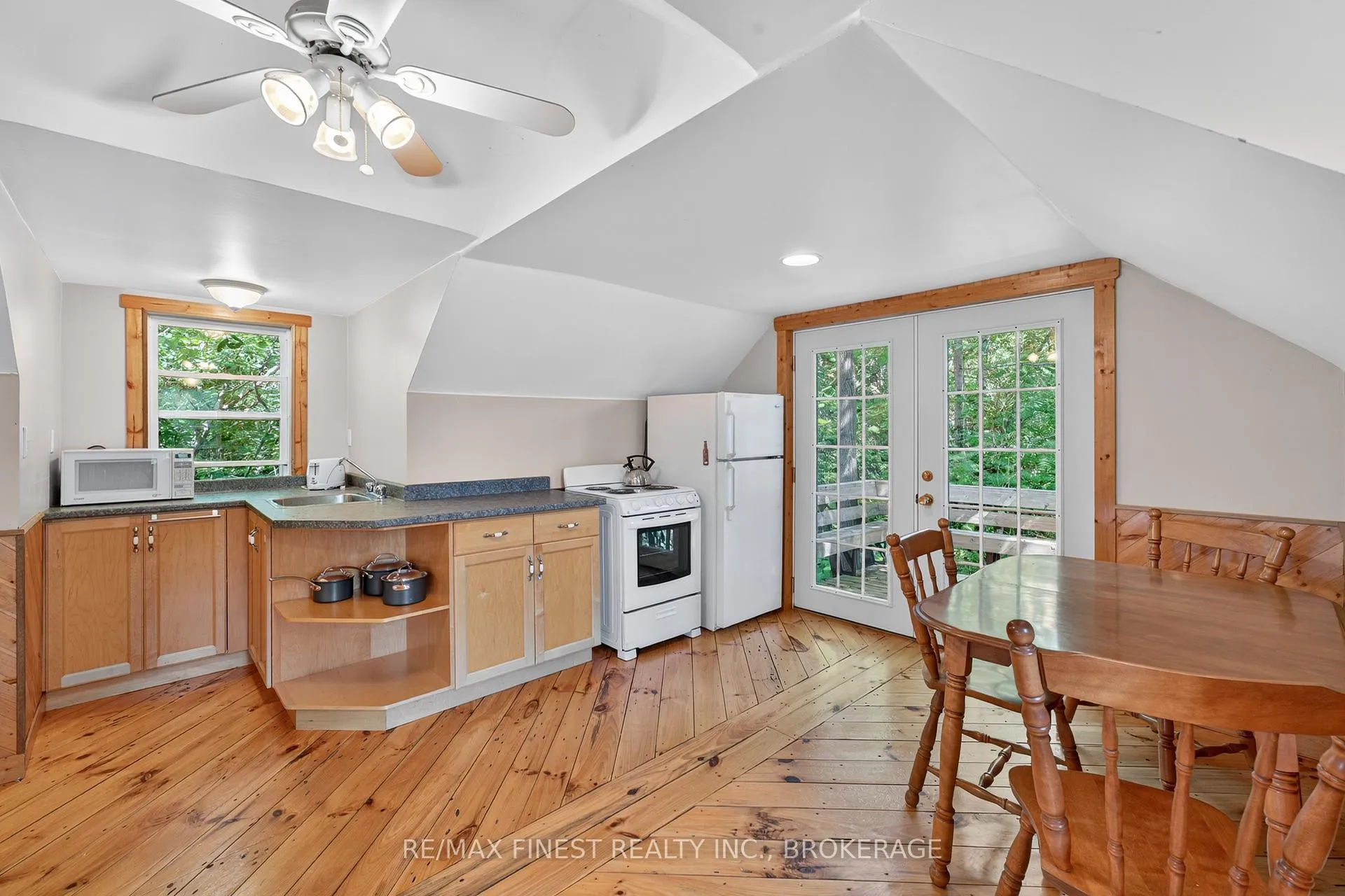 Photo 38 of 1076 Chester Lane, Frontenac, Frontenac South — HOMEH