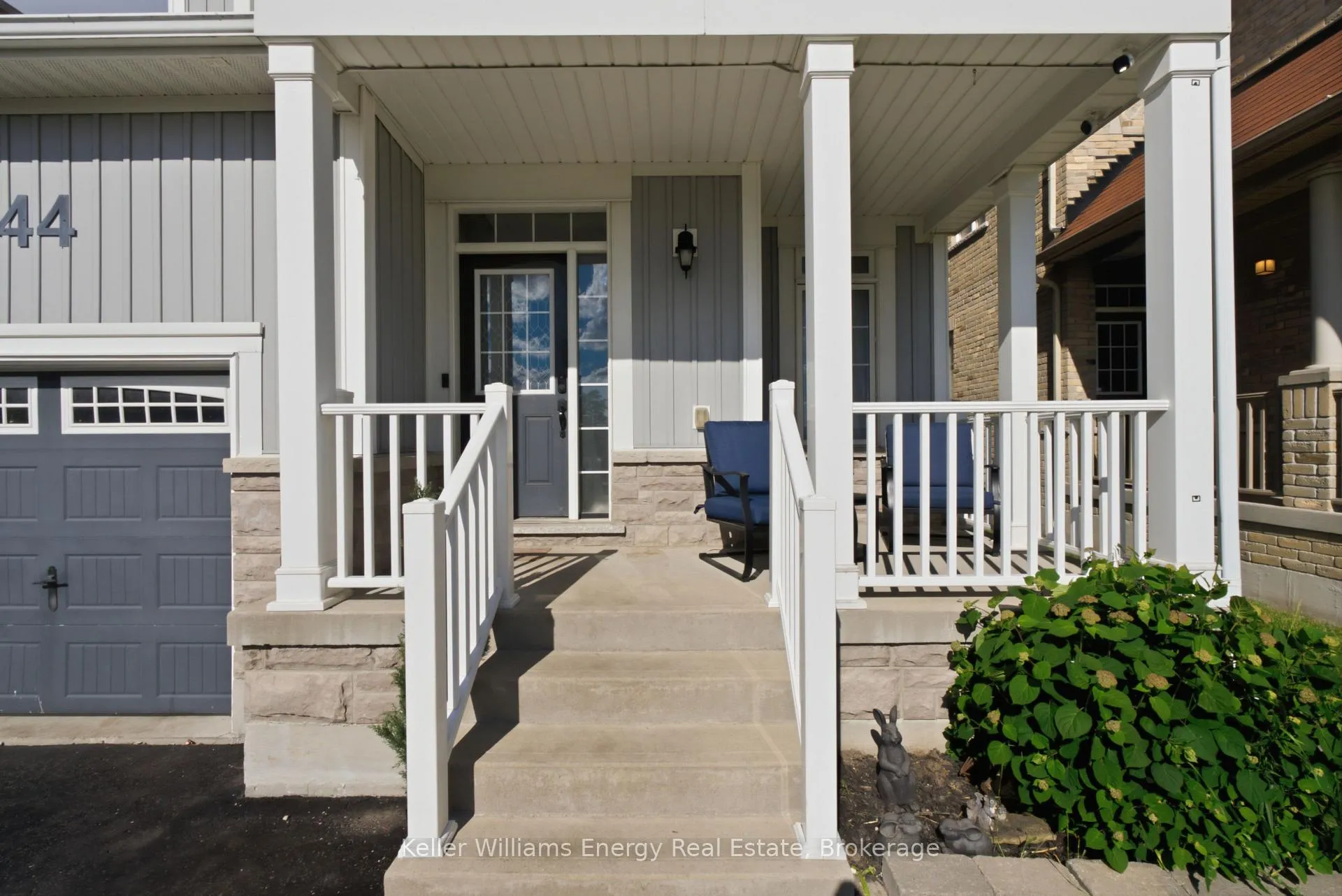 Photo 2 of 144 McDonald Crescent, Clarington, Newcastle — HOMEH