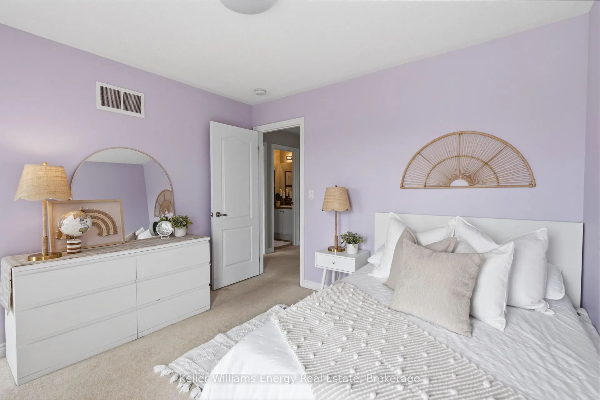 Photo 34 of 144 McDonald Crescent, Clarington, Newcastle — HOMEH