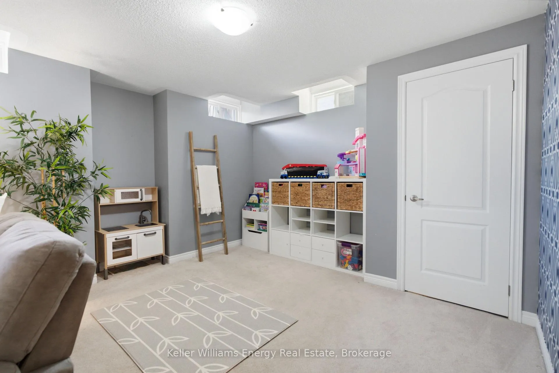 Photo 42 of 144 McDonald Crescent, Clarington, Newcastle — HOMEH