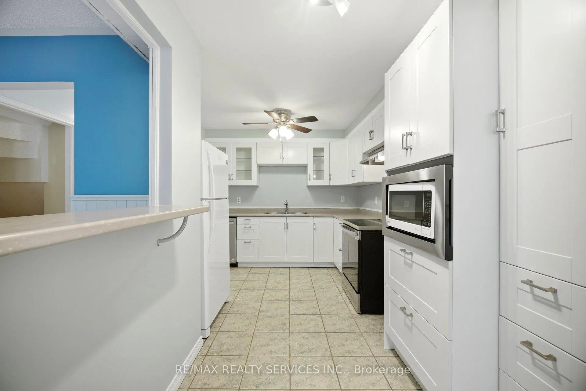 Photo 9 of 10 Potter Crescent, New Tecumseth, Tottenham — HOMEH