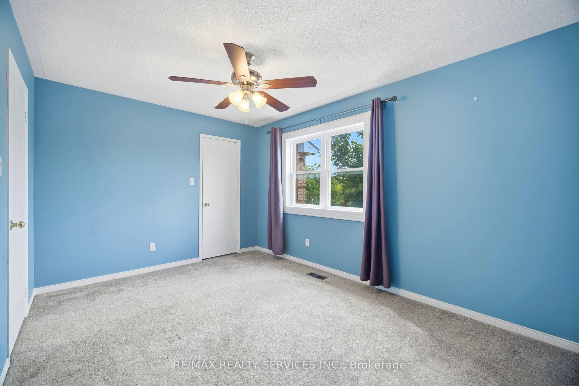 Photo 19 of 10 Potter Crescent, New Tecumseth, Tottenham — HOMEH