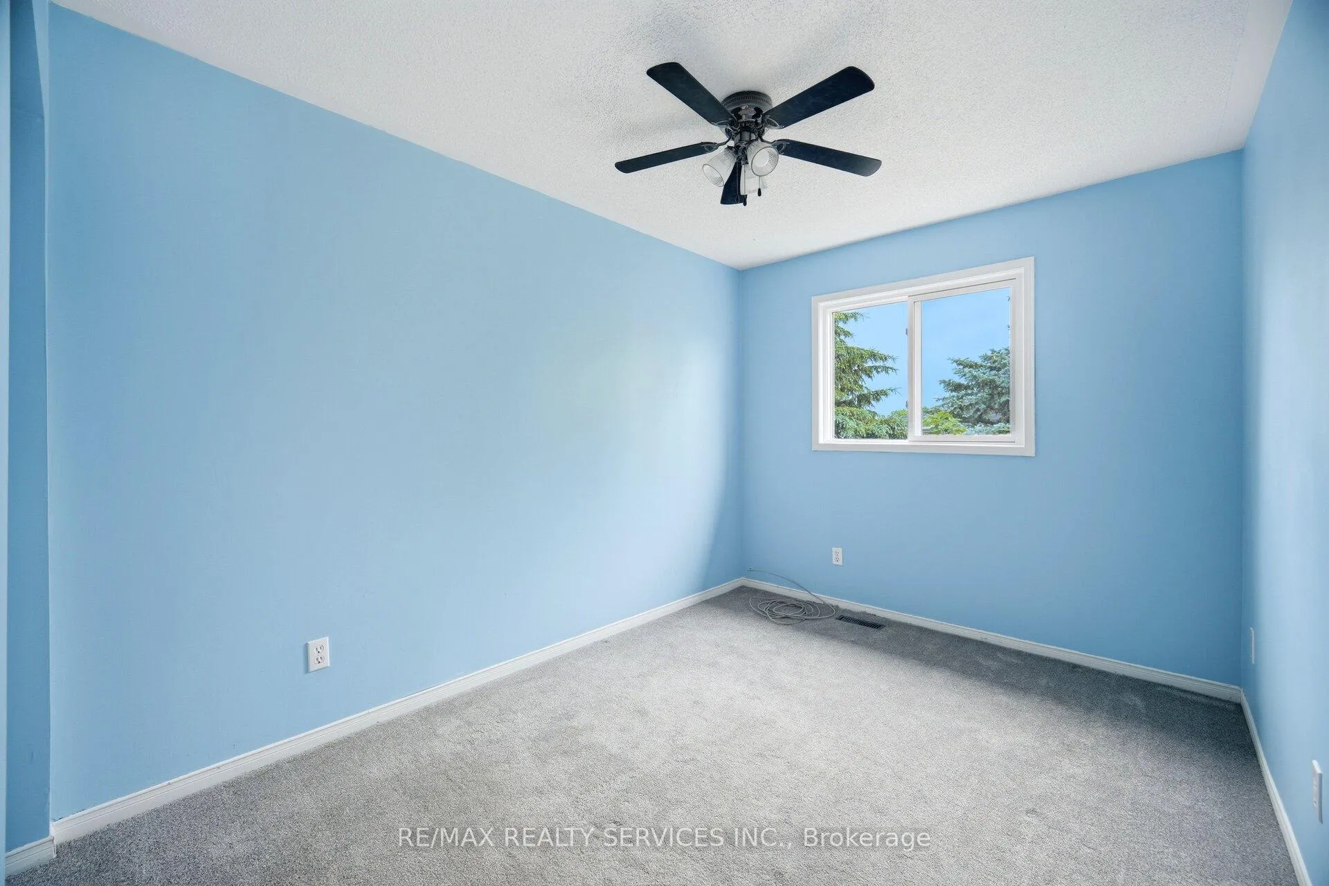 Photo 21 of 10 Potter Crescent, New Tecumseth, Tottenham — HOMEH