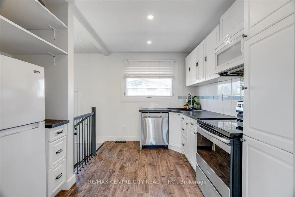 Photo 7 of 359 Albert Street, Strathroy-Caradoc, NW — HOMEH