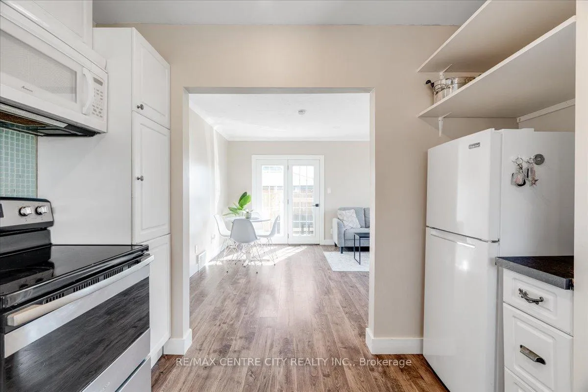 Photo 9 of 359 Albert Street, Strathroy-Caradoc, NW — HOMEH