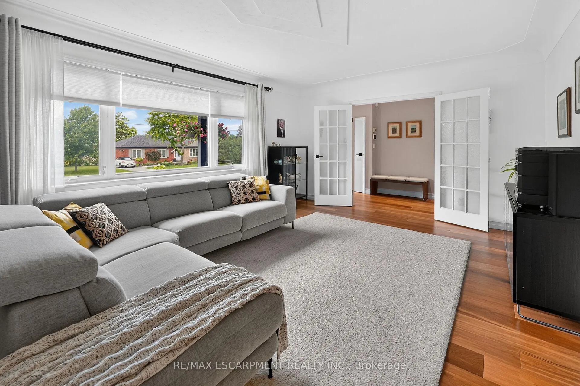Photo 5 of 55 Glenview Drive, Hamilton, Stoney Creek — HOMEH