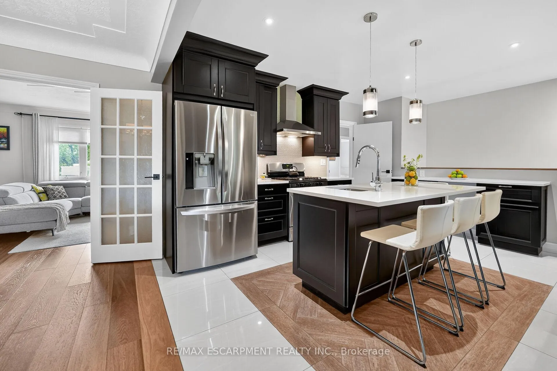 Photo 7 of 55 Glenview Drive, Hamilton, Stoney Creek — HOMEH