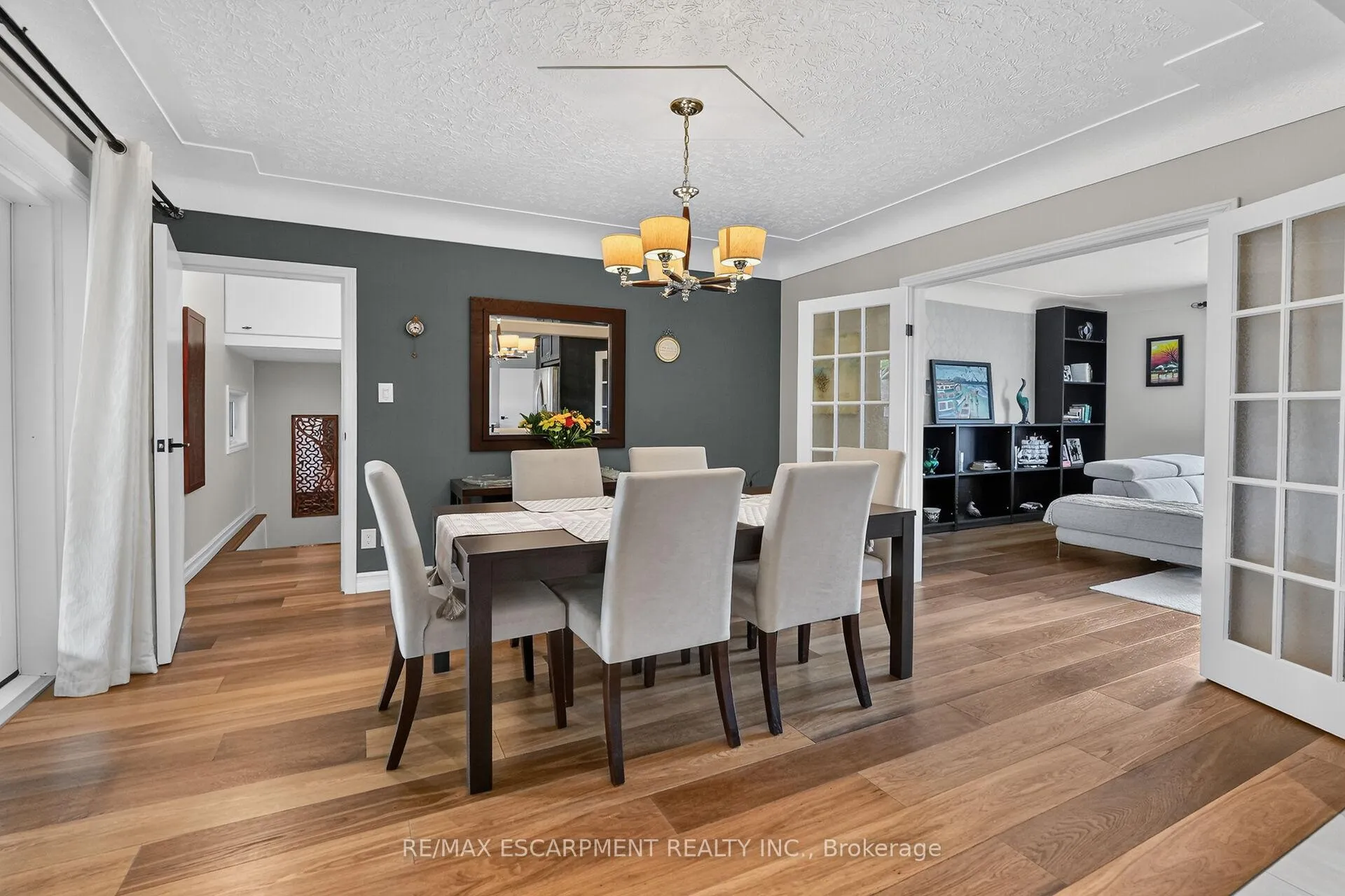 Photo 12 of 55 Glenview Drive, Hamilton, Stoney Creek — HOMEH