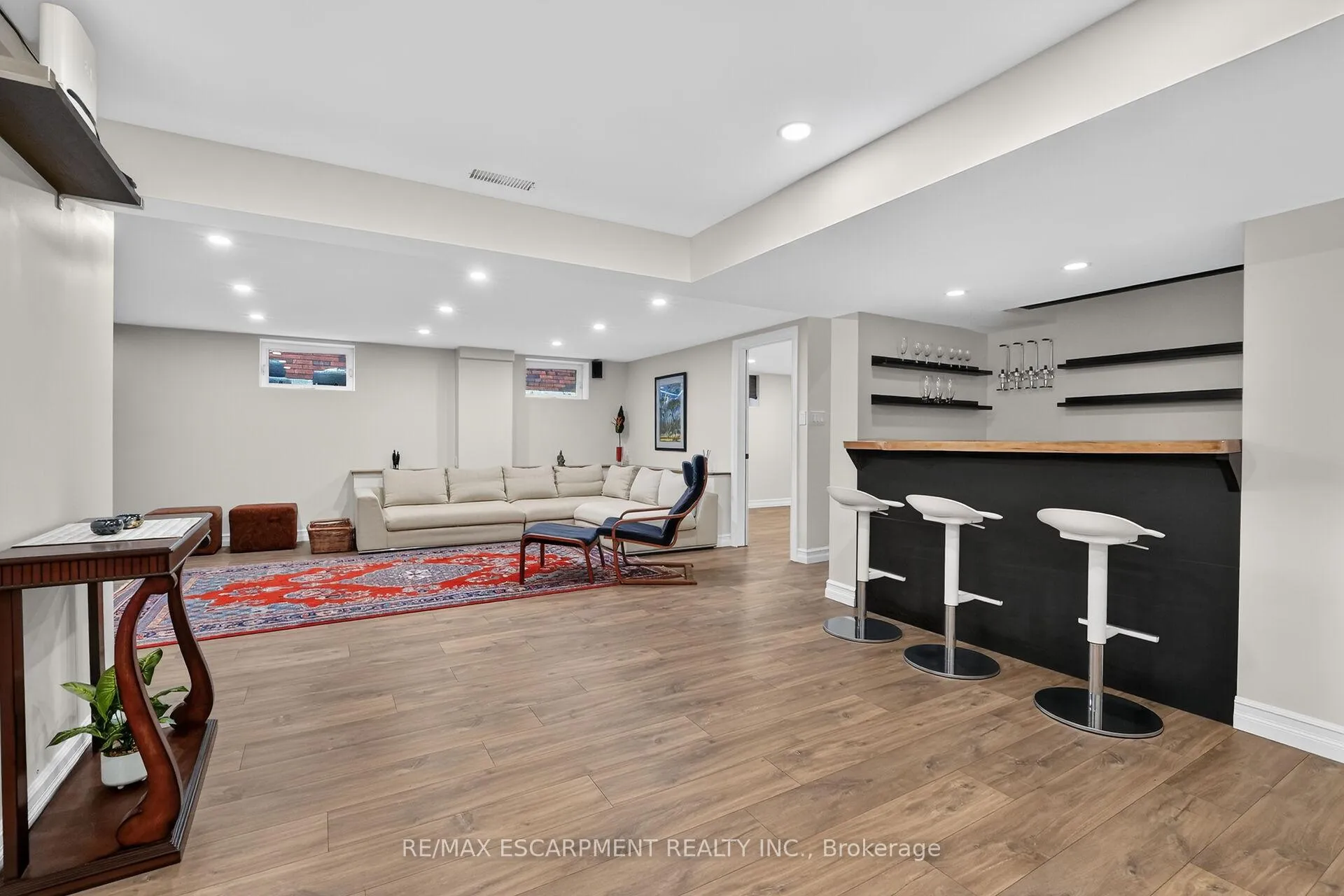 Photo 27 of 55 Glenview Drive, Hamilton, Stoney Creek — HOMEH