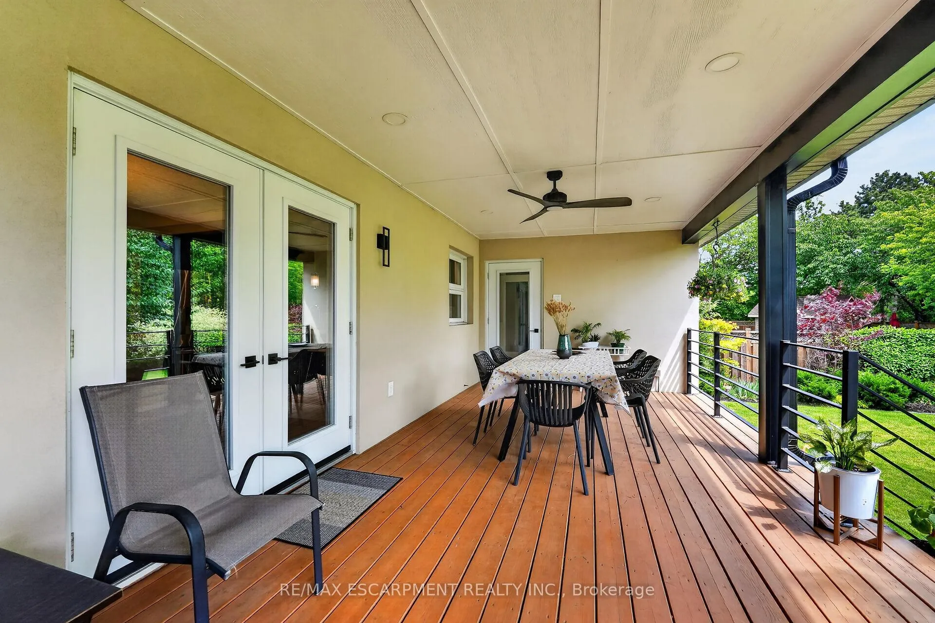 Photo 39 of 55 Glenview Drive, Hamilton, Stoney Creek — HOMEH