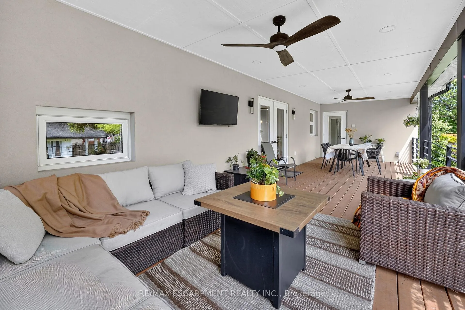 Photo 41 of 55 Glenview Drive, Hamilton, Stoney Creek — HOMEH