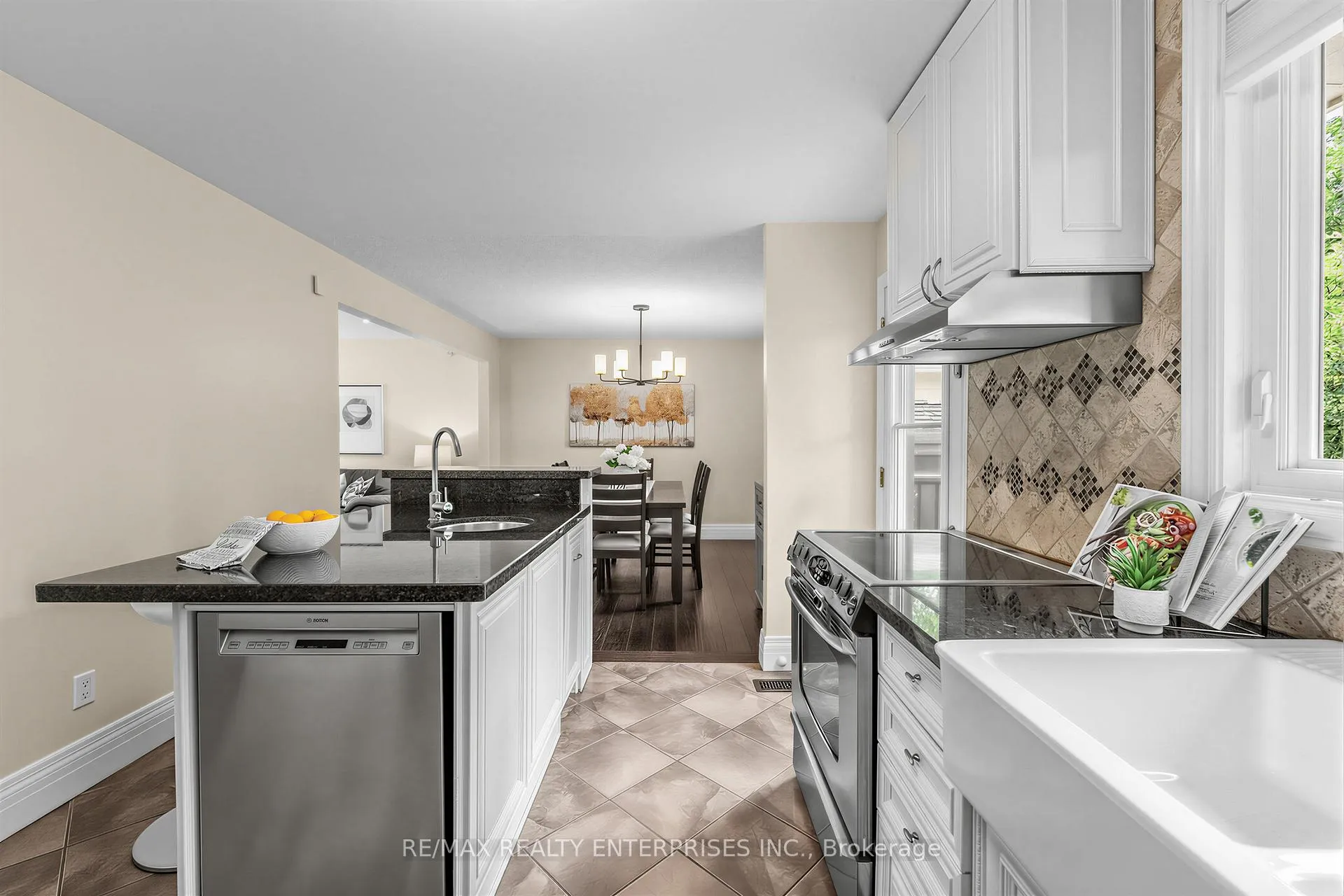 Photo 11 of 5263 Bromley Road, Burlington, Appleby — HOMEH