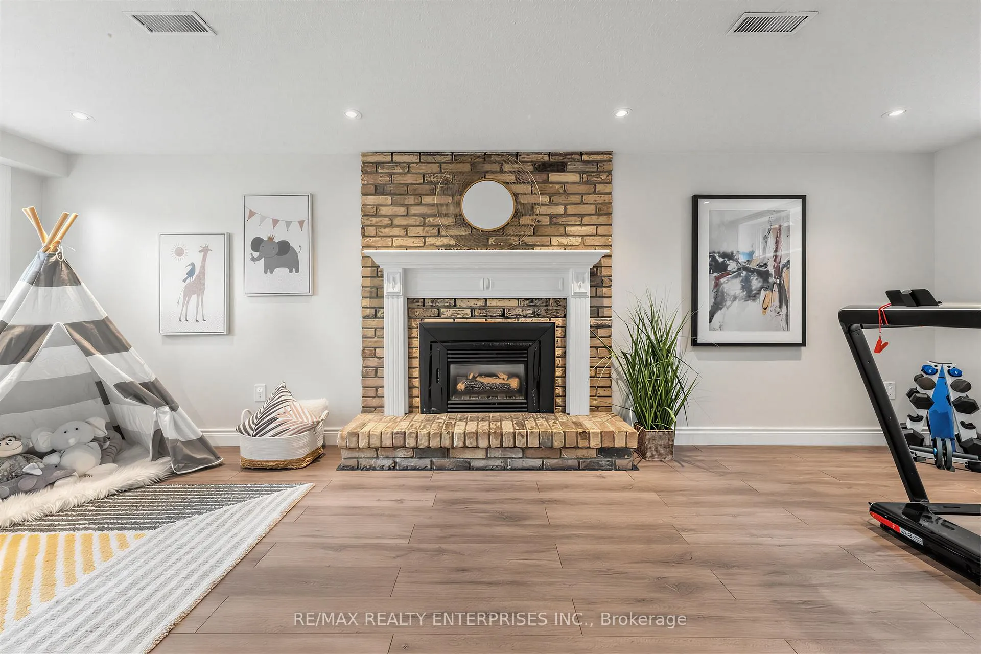 Photo 24 of 5263 Bromley Road, Burlington, Appleby — HOMEH