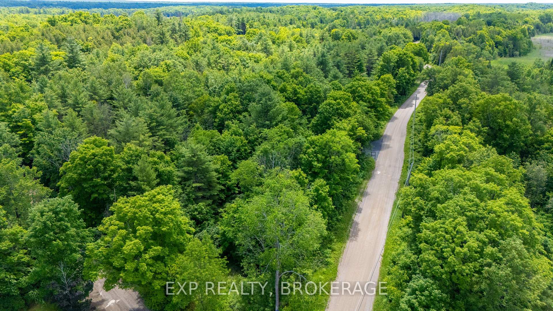 Photo 2 of 1881 Elm Tree Road, Frontenac, Frontenac Centre — HOMEH