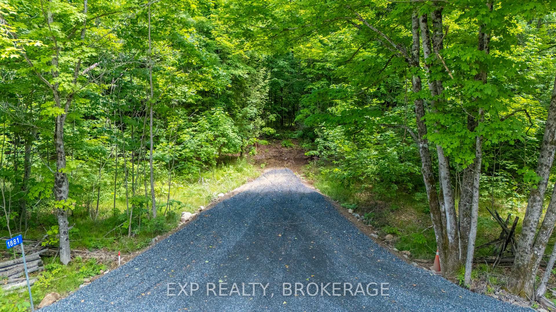 Photo 6 of 1881 Elm Tree Road, Frontenac, Frontenac Centre — HOMEH