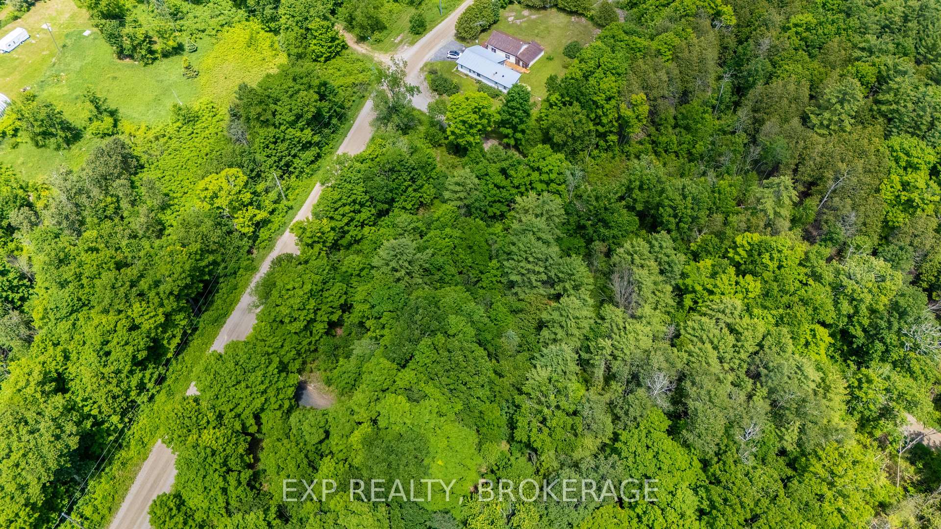 Photo 12 of 1881 Elm Tree Road, Frontenac, Frontenac Centre — HOMEH