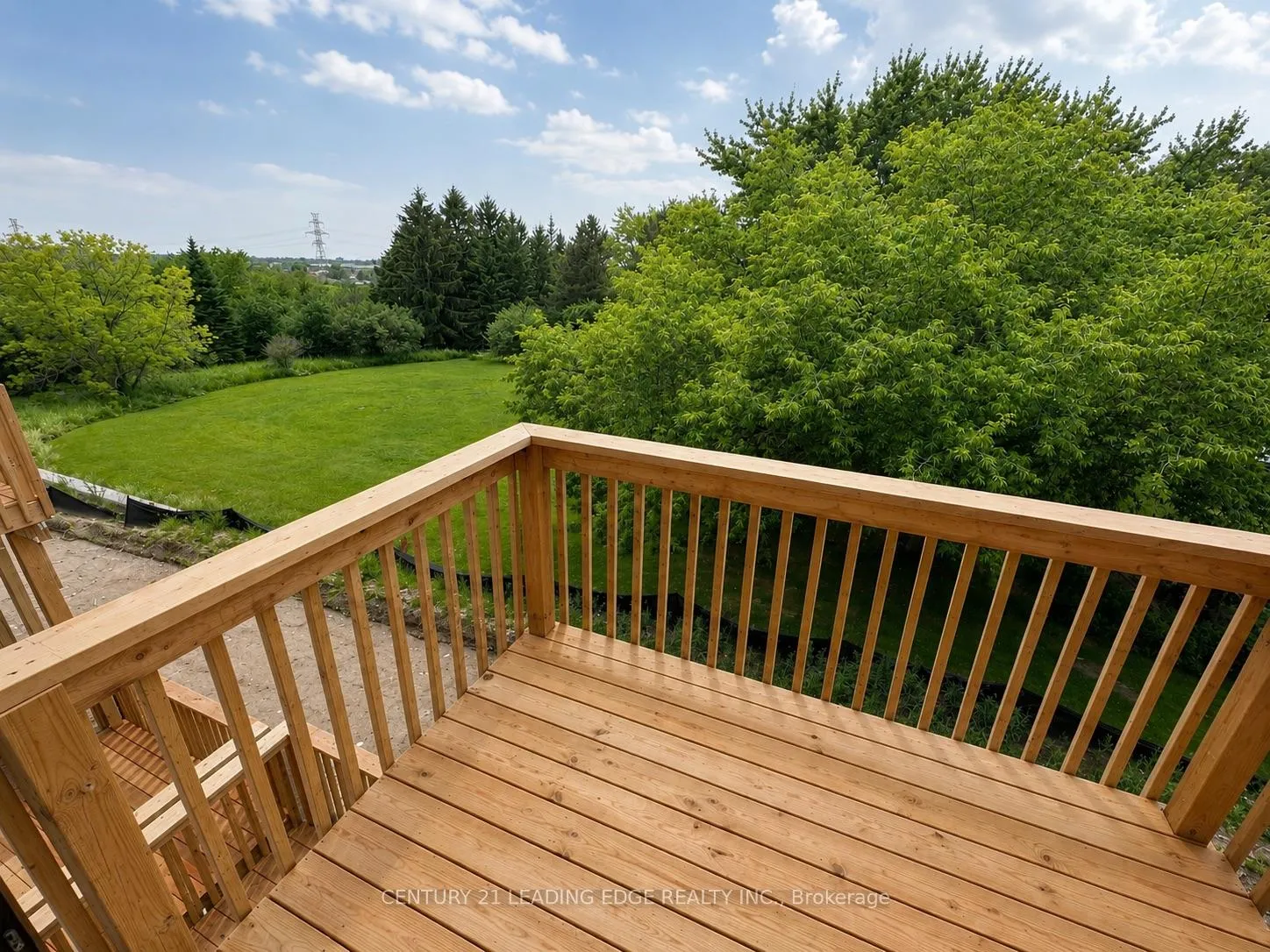 Photo 12 of 729 Heathrow Path, Oshawa, Samac — HOMEH
