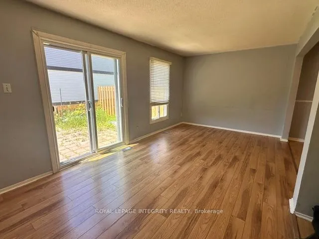 Photo 4 of Unit 25, 3564 Aladdin Lane, Ottawa, Blossom Park/Kemp Park/Findlay Creek — HOMEH