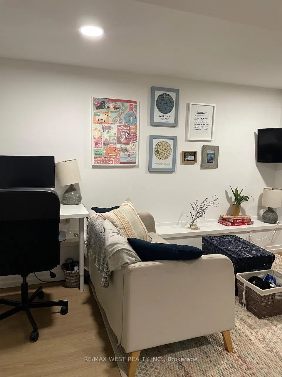 Photo 19 of Unit Basement, 76 Bellwoods Avenue, Toronto, Trinity-Bellwoods — HOMEH