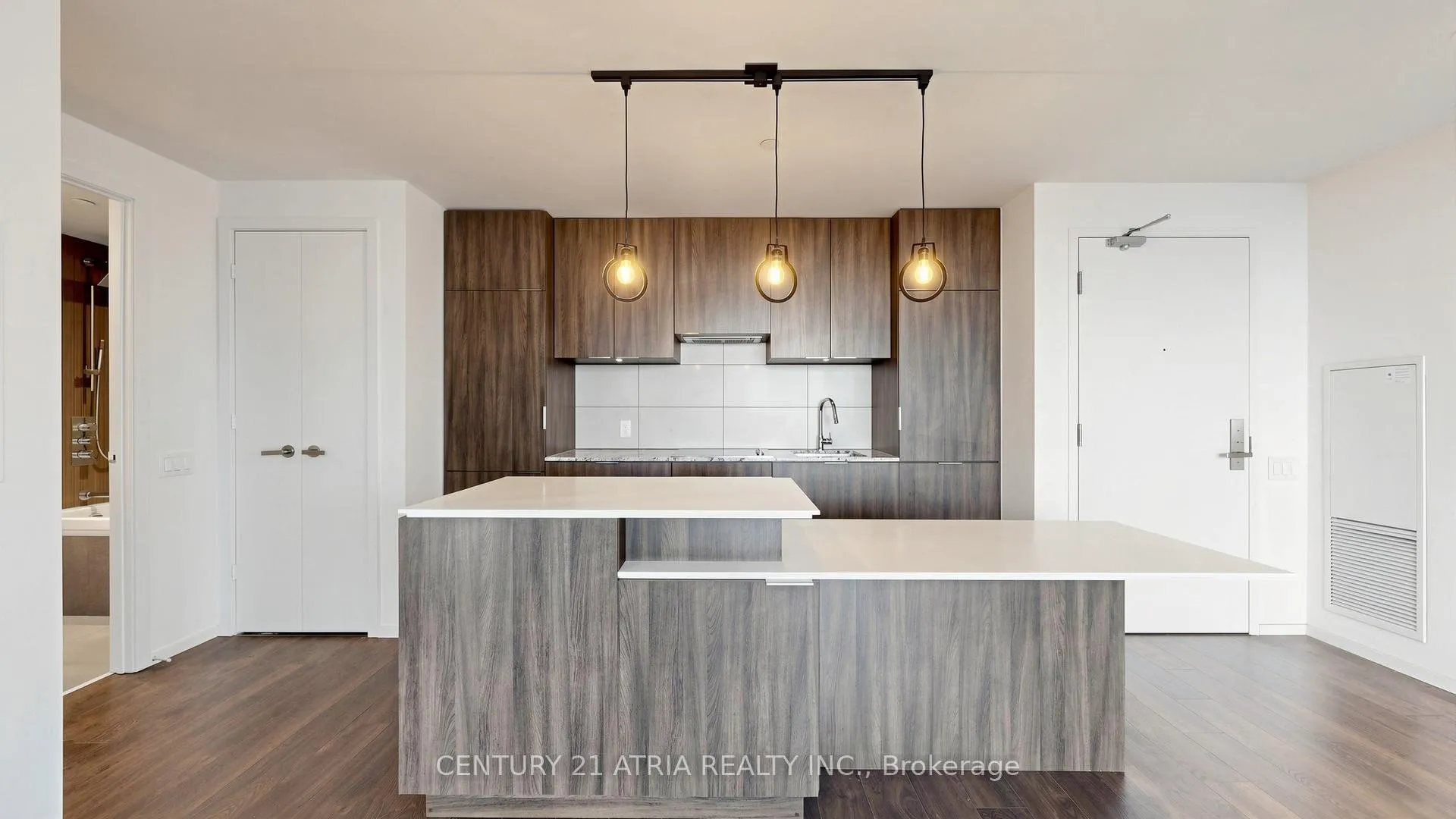 Photo 7 of Unit 3711, 5 St Joseph Street, Toronto, Bay Street Corridor — HOMEH