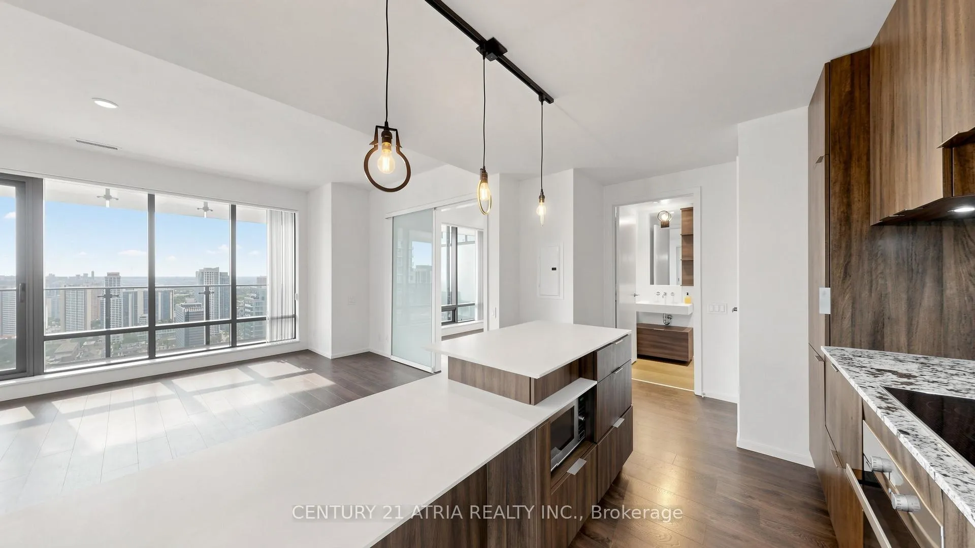 Photo 9 of Unit 3711, 5 St Joseph Street, Toronto, Bay Street Corridor — HOMEH