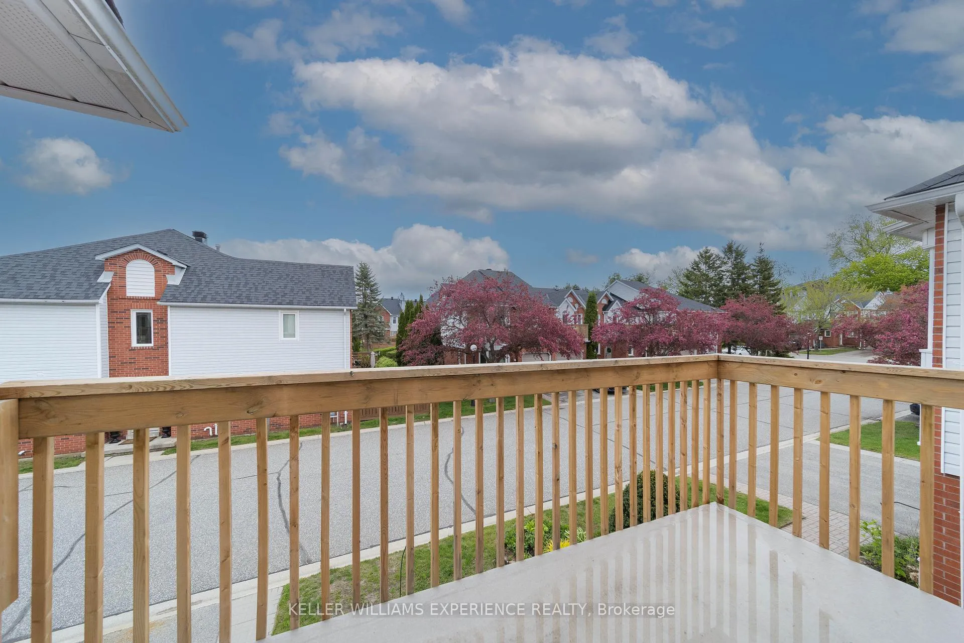 Photo 17 of 63 Shoreline Drive, Bracebridge, Macaulay — HOMEH