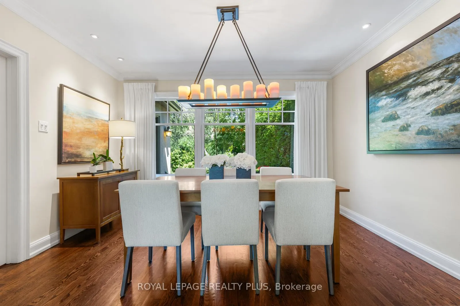 Photo 12 of 42 Edgemore Drive, Etobicoke, Stonegate-Queensway — HOMEH