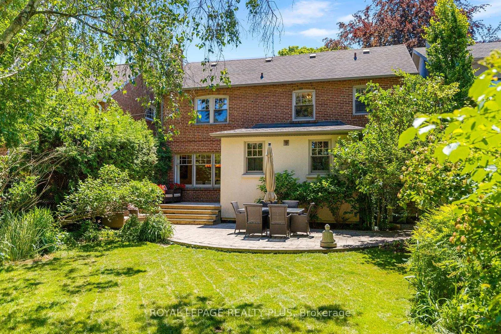 Photo 41 of 42 Edgemore Drive, Etobicoke, Stonegate-Queensway — HOMEH