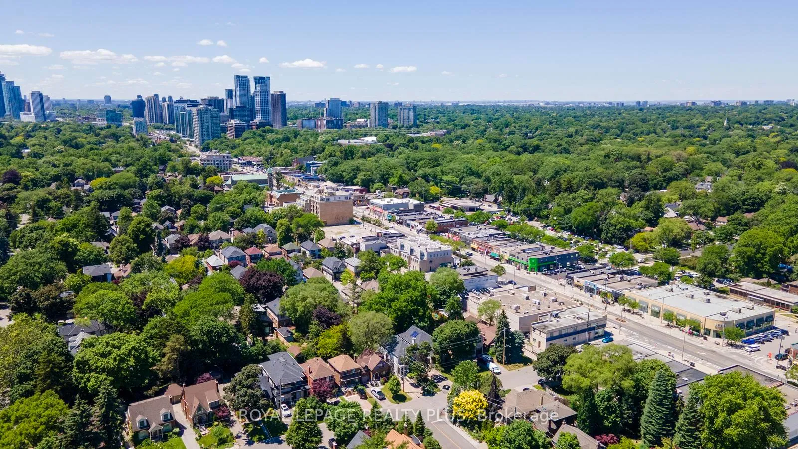 Photo 47 of 42 Edgemore Drive, Etobicoke, Stonegate-Queensway — HOMEH