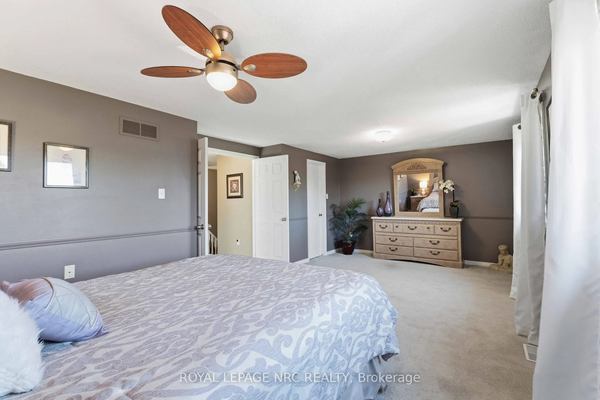 Photo 22 of 7 Naples Court, Thorold, Confederation Heights — HOMEH