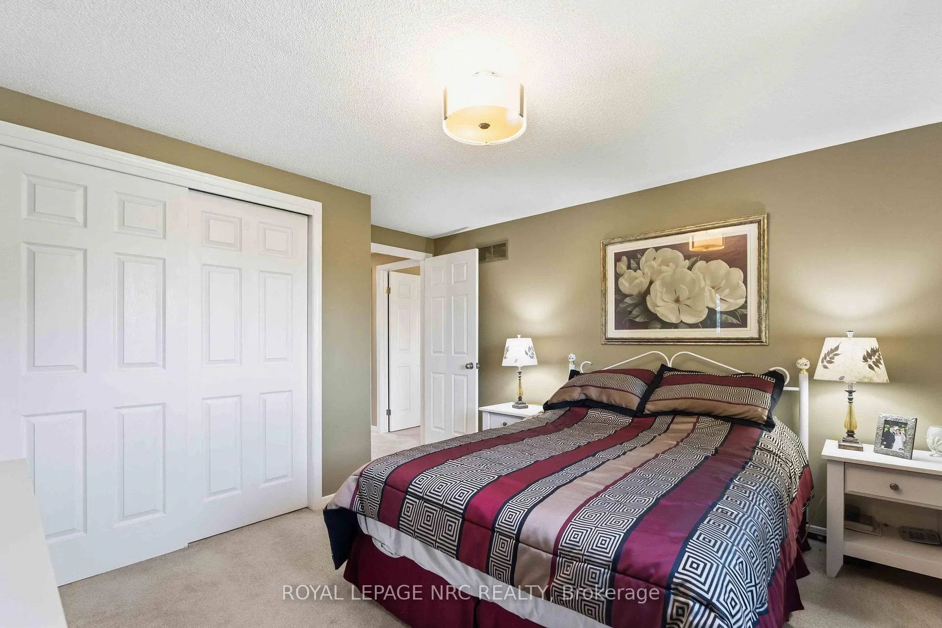 Photo 25 of 7 Naples Court, Thorold, Confederation Heights — HOMEH