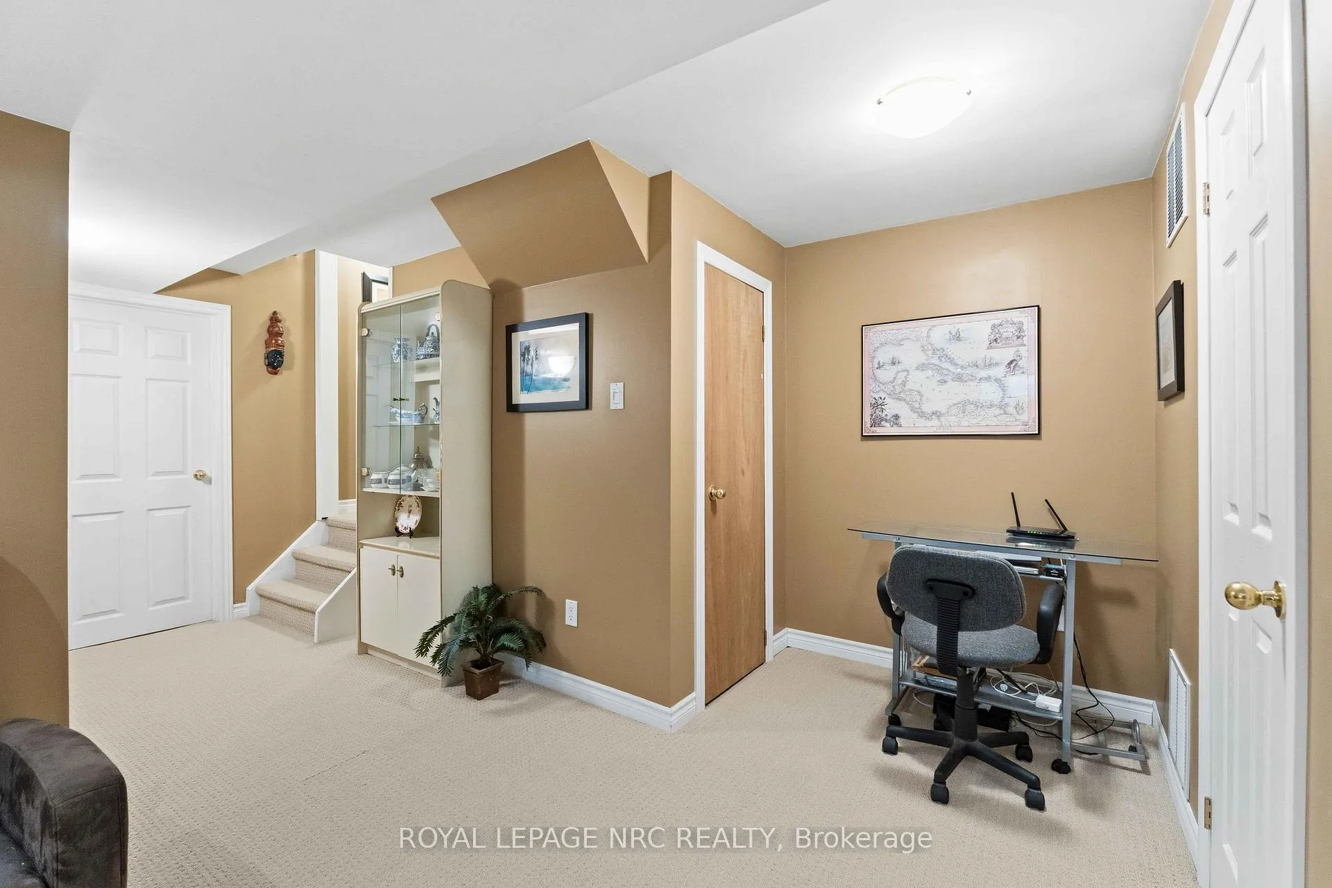 Photo 32 of 7 Naples Court, Thorold, Confederation Heights — HOMEH
