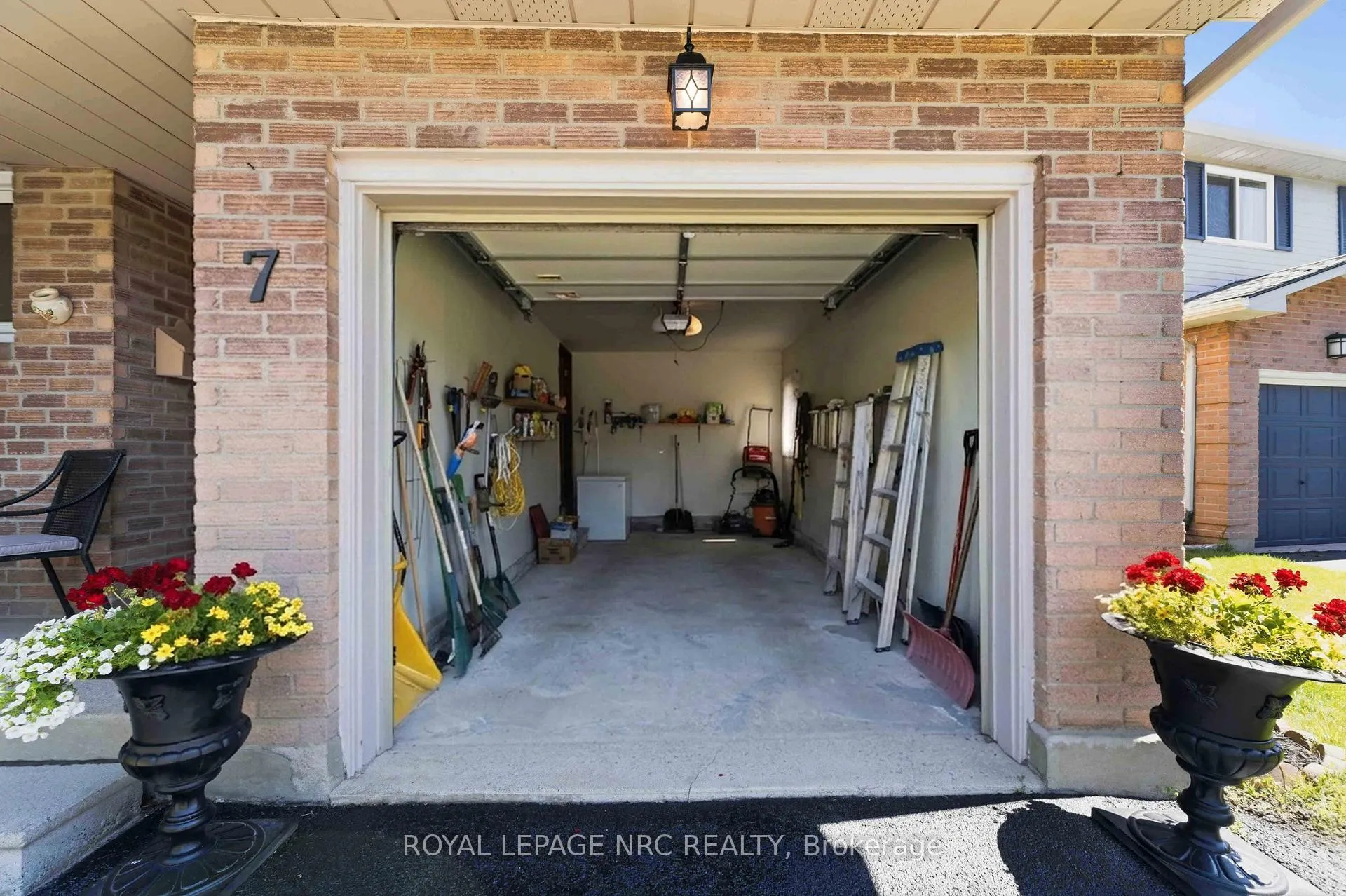 Photo 35 of 7 Naples Court, Thorold, Confederation Heights — HOMEH
