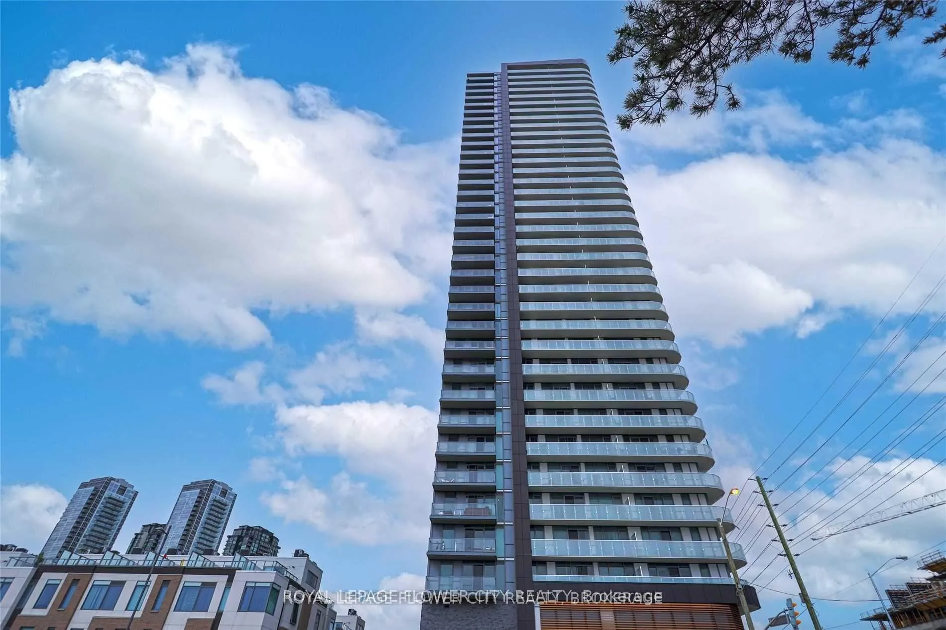 Photo 1 of Unit 2401, 7895 Jane Street, Vaughan, Concord — HOMEH