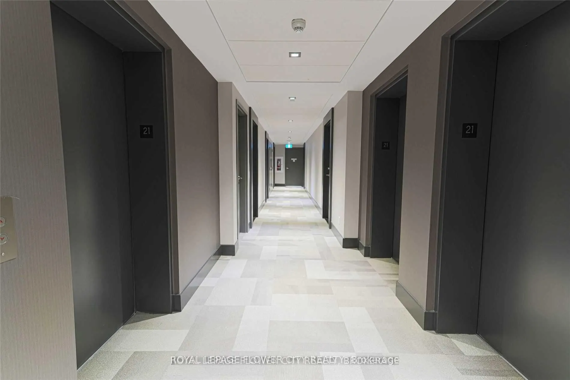 Photo 8 of Unit 2401, 7895 Jane Street, Vaughan, Concord — HOMEH