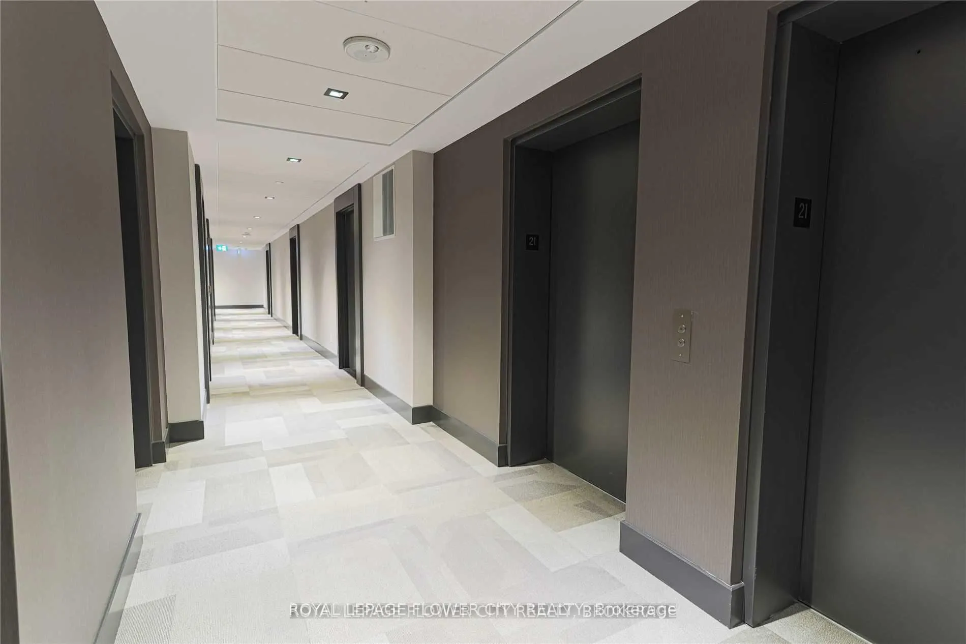 Photo 9 of Unit 2401, 7895 Jane Street, Vaughan, Concord — HOMEH