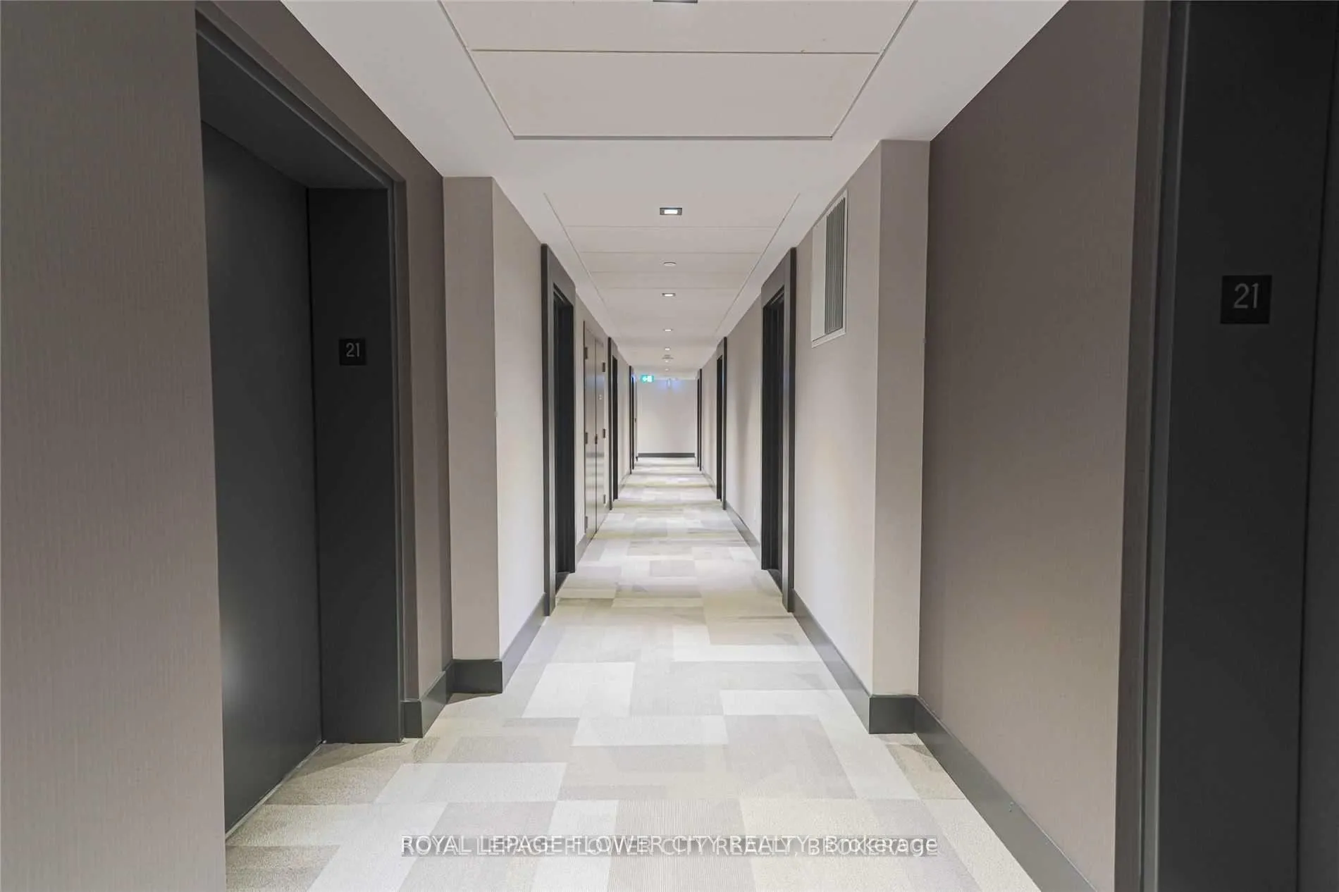 Photo 10 of Unit 2401, 7895 Jane Street, Vaughan, Concord — HOMEH
