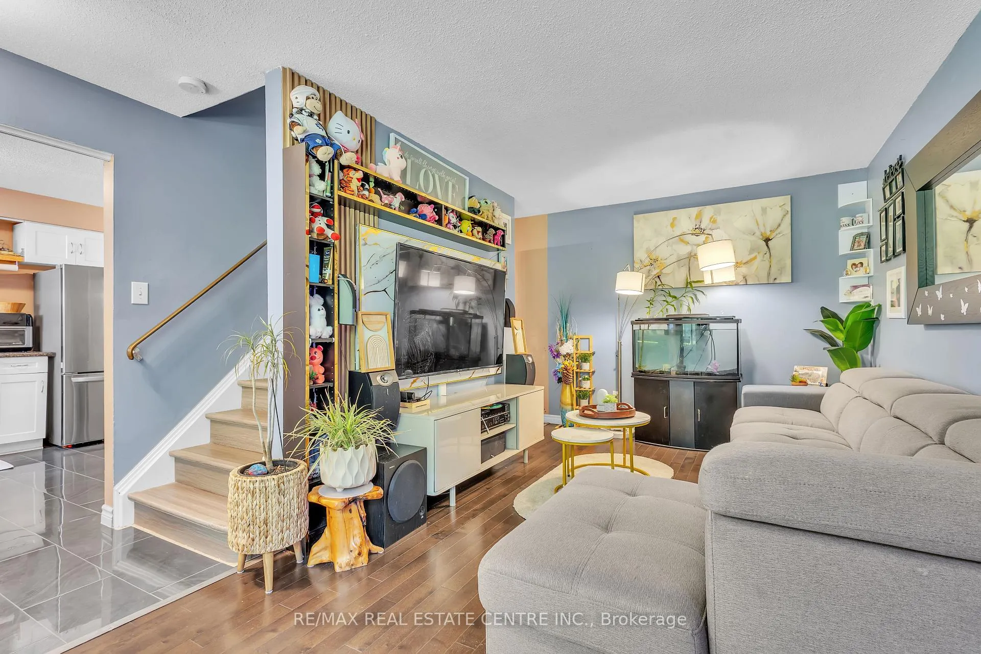 Photo 11 of Unit 7, 375 Pioneer Drive, Kitchener, Pioneer Park — HOMEH