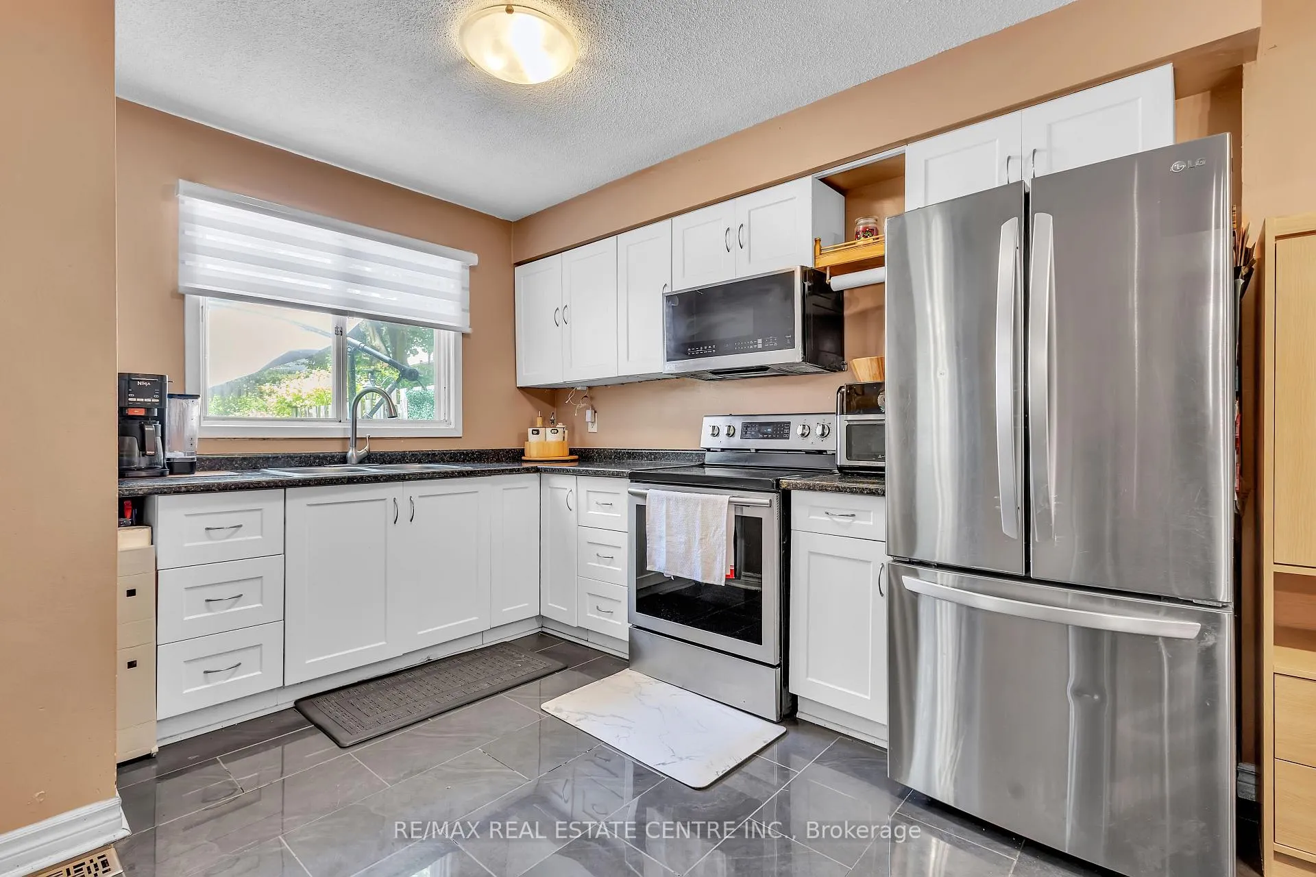 Photo 17 of Unit 7, 375 Pioneer Drive, Kitchener, Pioneer Park — HOMEH
