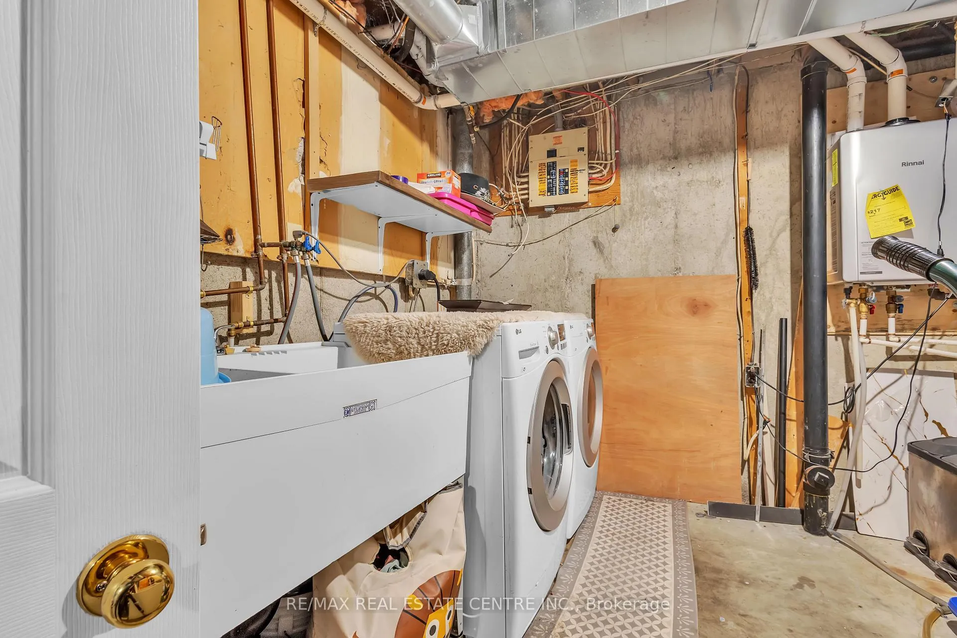 Photo 36 of Unit 7, 375 Pioneer Drive, Kitchener, Pioneer Park — HOMEH