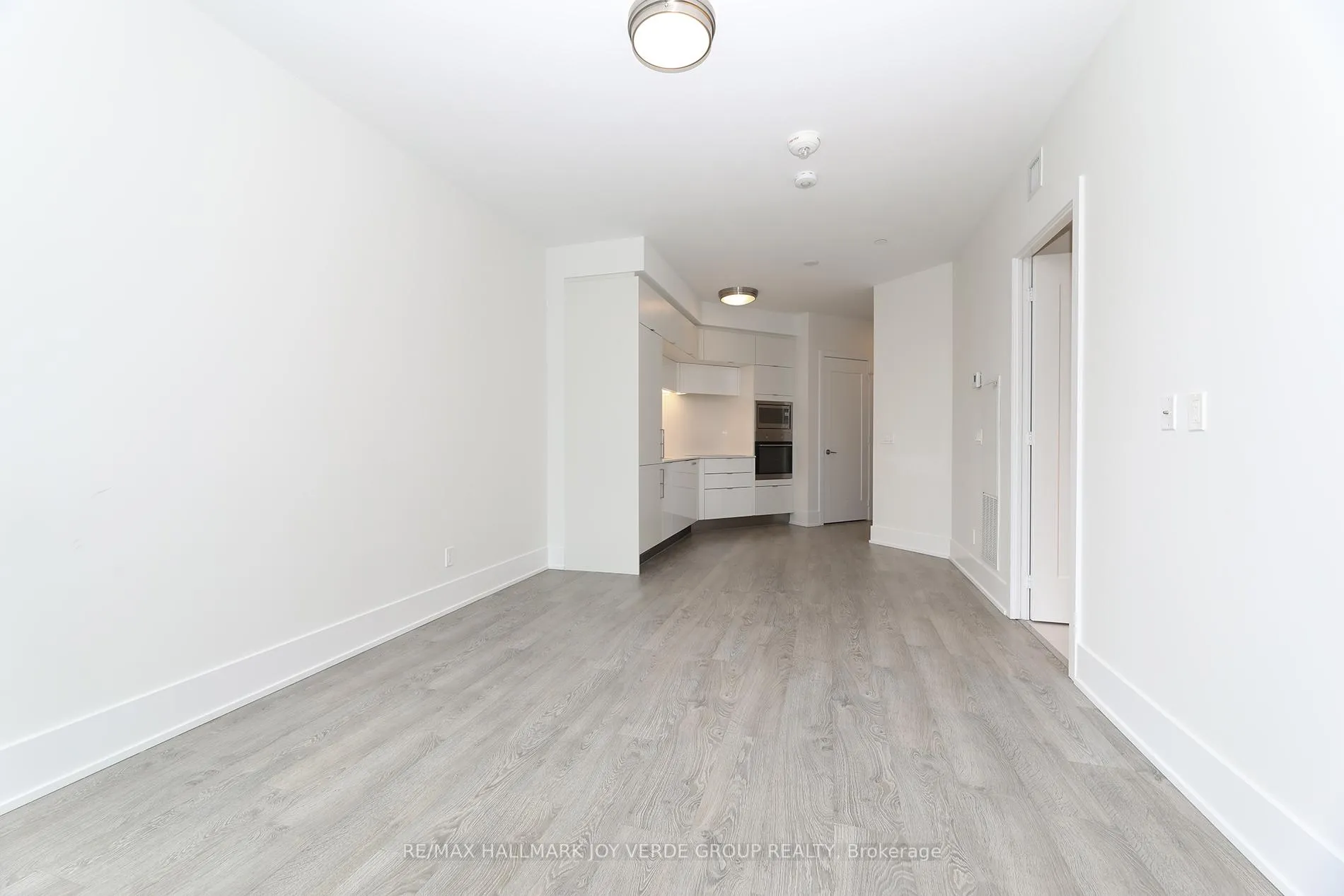 Photo 12 of Unit PH36, 1 Edgewater Drive, Toronto, Waterfront Communities — HOMEH