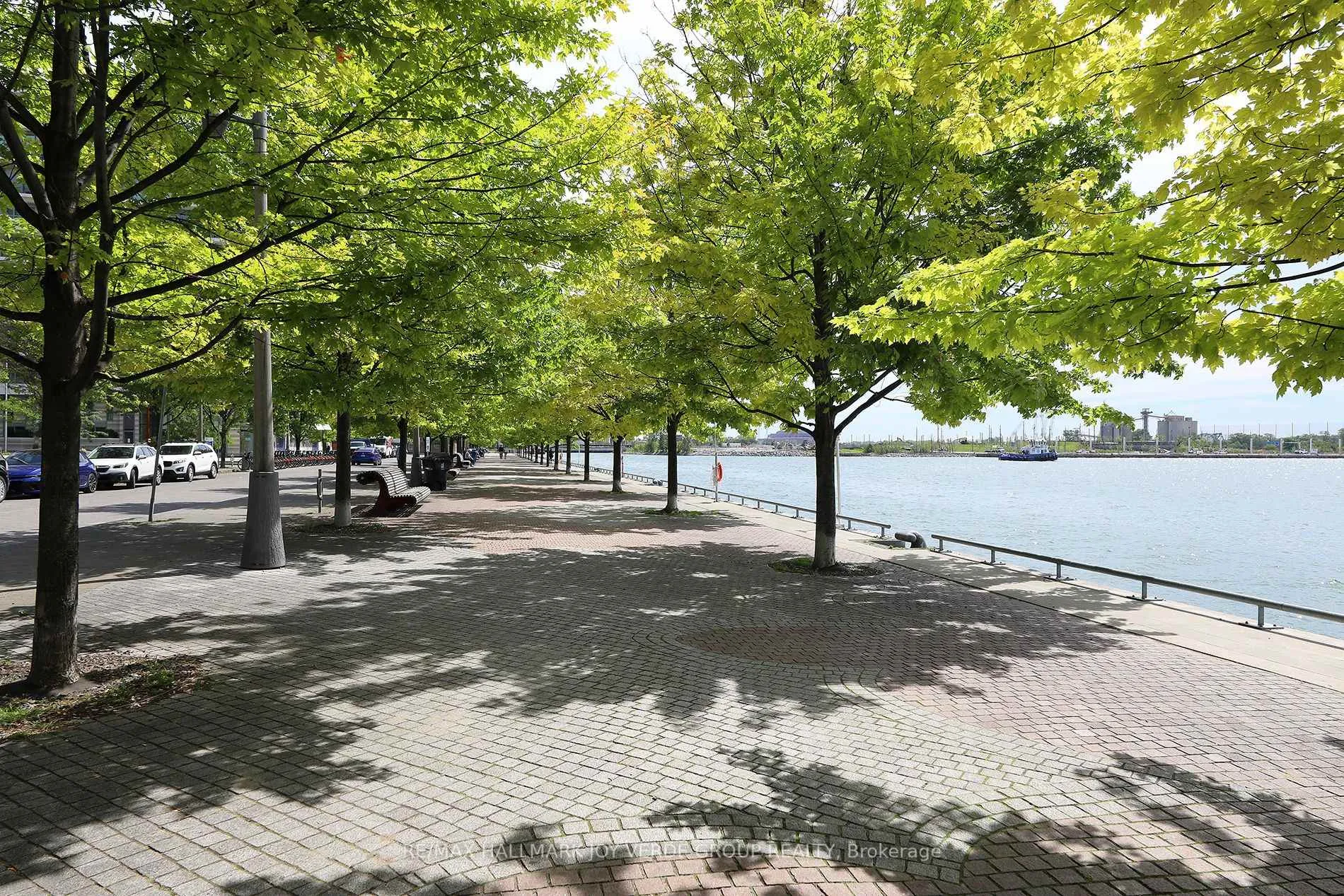 Photo 26 of Unit PH36, 1 Edgewater Drive, Toronto, Waterfront Communities — HOMEH
