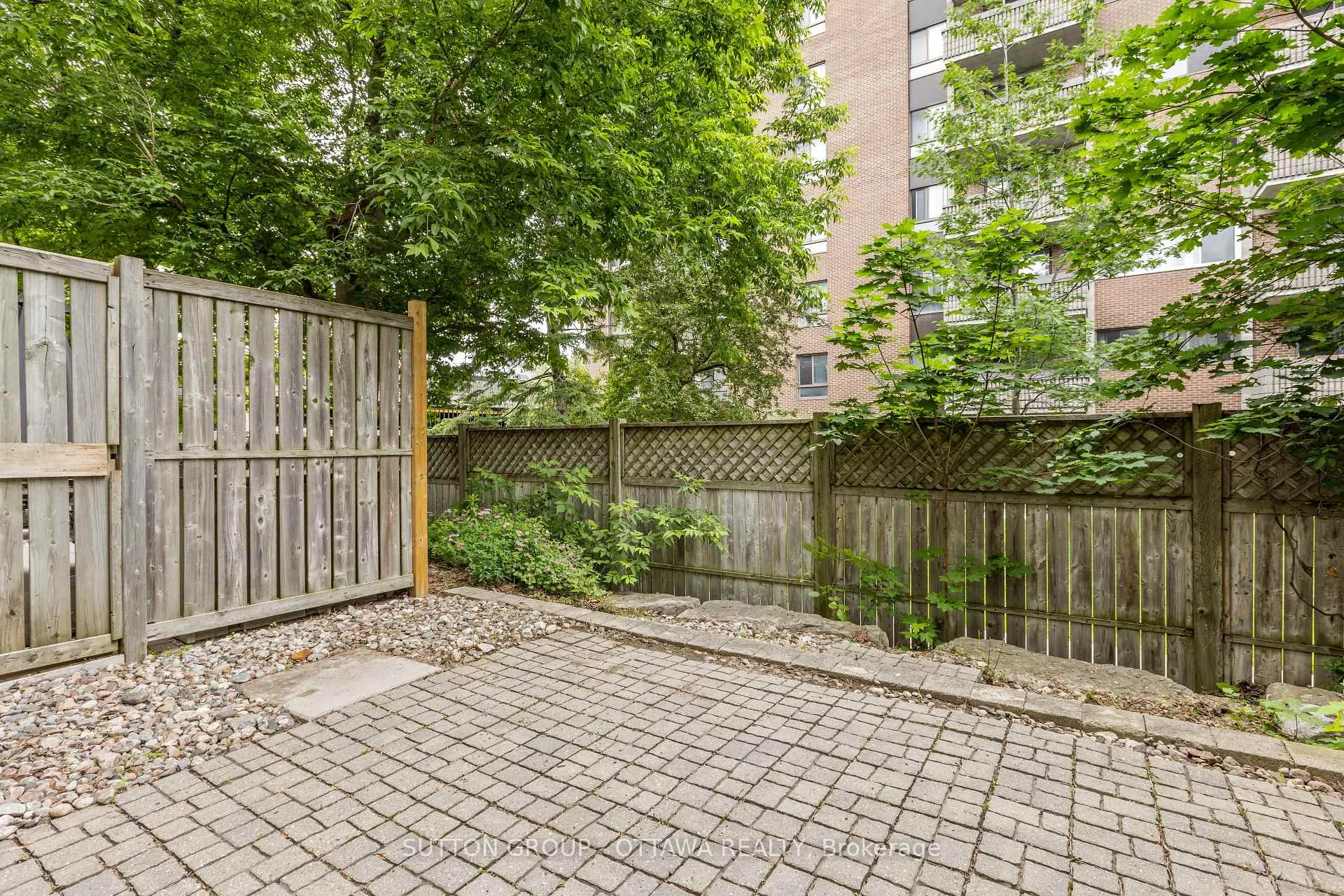 Photo 24 of 318 Gotham Private, Ottawa, Central Park — HOMEH