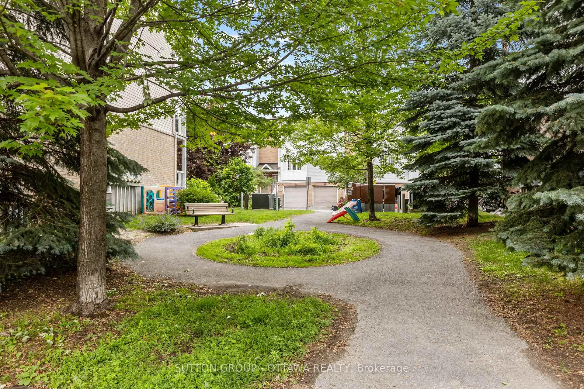 Photo 30 of 318 Gotham Private, Ottawa, Central Park — HOMEH